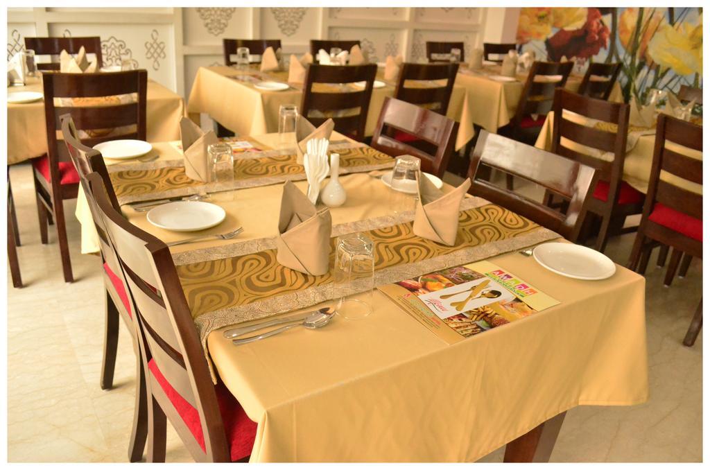 Fabhotel Kaushambi 가지아바드 외부 사진